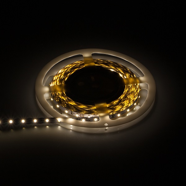 LupaReel 48W 24V DC 2700K kleur 827 rol 5m flexibele LEDstrip met 3M plakstrip