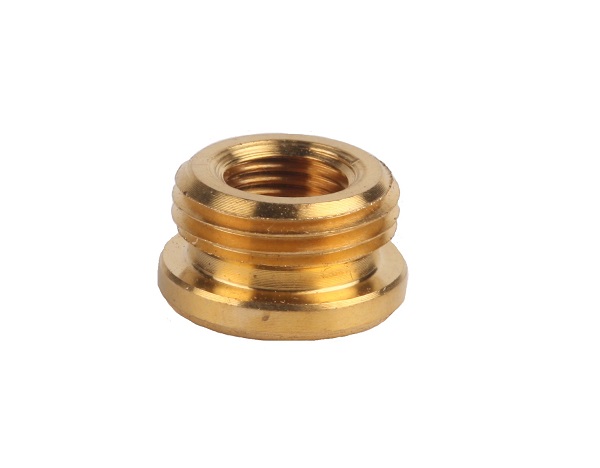 S. Lilley 3196 verloop 3/8 gasdraad (+/- 15mm) buiten naar M10x1 binnen messing