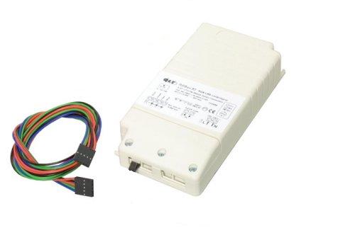 QLT RGBBOX 55 LED voeding 24V 50W DMX
Met drukknop in te stellen en maximaal 15 boxen als slave door te koppelen met bijgeleverde koppelsnoer
Optioneel met IR sensor en afstandsbediening, standaard voorzien van DMX aansturing, DMX adressen met dipswitch in te stellen