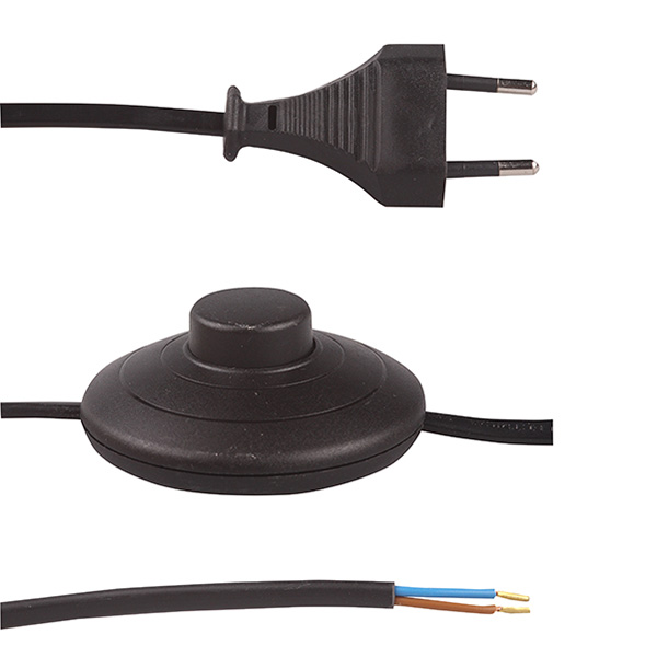 Eurosnoer met ronde vloerschakelaar 2x0,75mm2 4,0m zwart